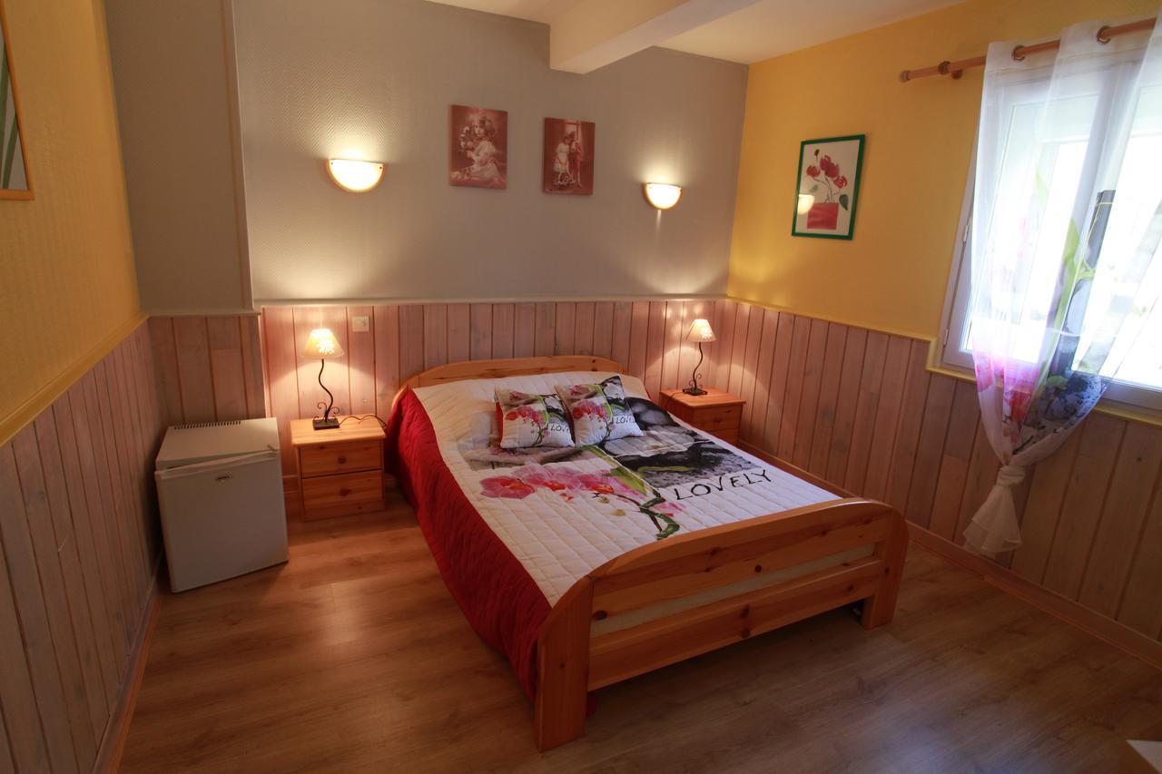 Auberge Du Col De Neronne Hotel Le Falgoux ภายนอก รูปภาพ